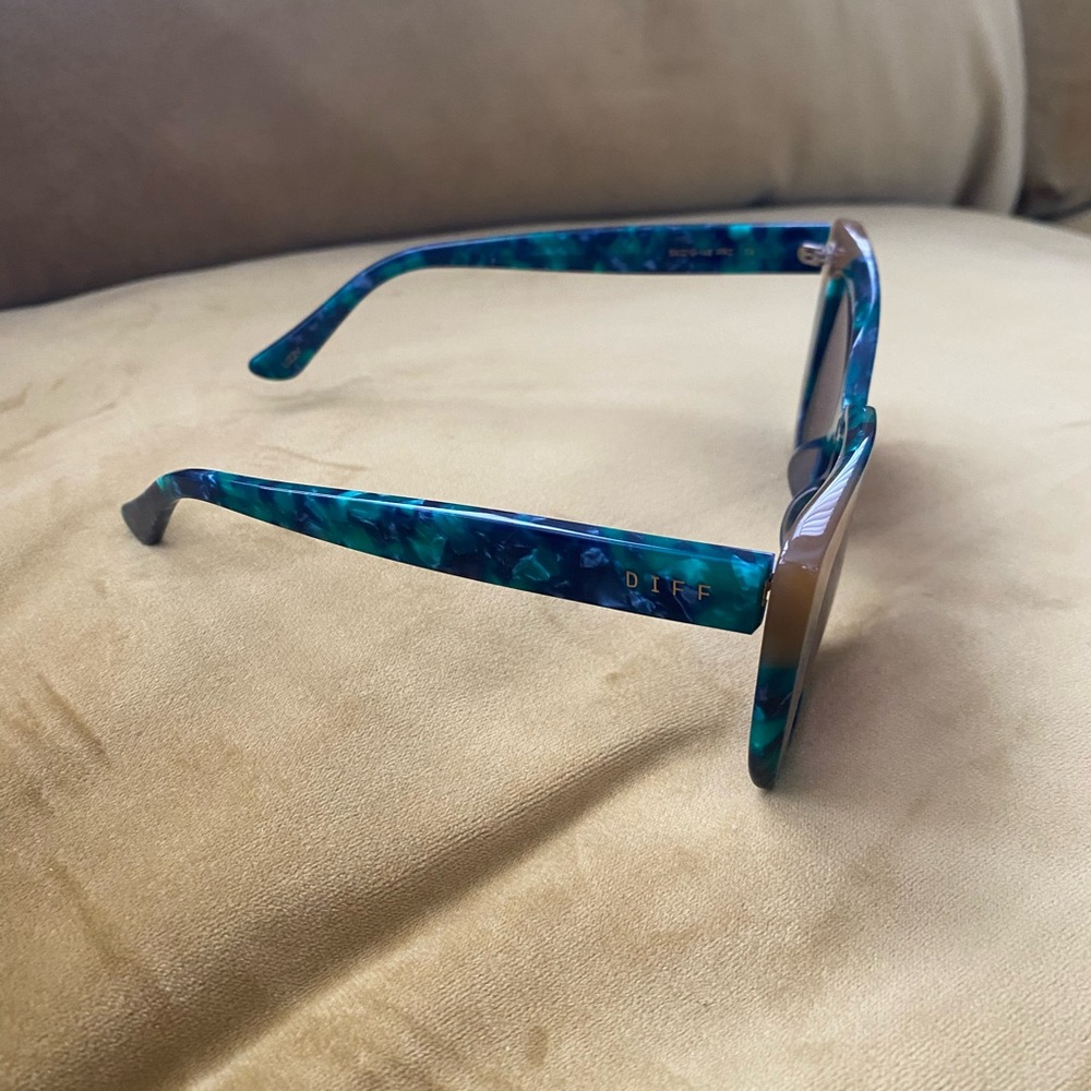 Diff Stylish Tortoiseshell Sunglasses - image 2